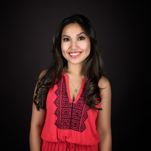 Christina Mendoza Photo 27