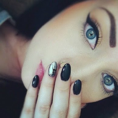 Catherine Manson Photo 11