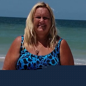 Pamela Morris Photo 27
