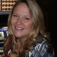 Jennifer Sunderland Photo 11