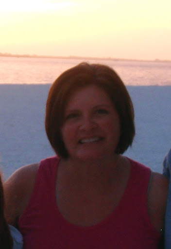 Renee Bacon Photo 16
