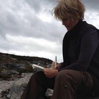 Deborah Cavanagh Photo 13