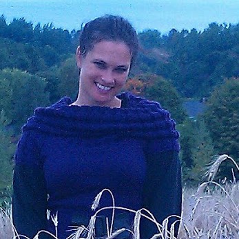 Julia Summers Photo 26