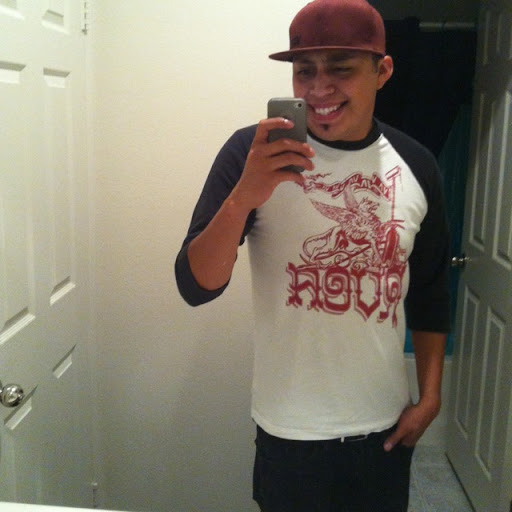 Tony Estrada Photo 28