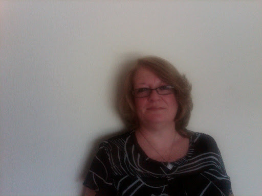 Angela Ervin Photo 24
