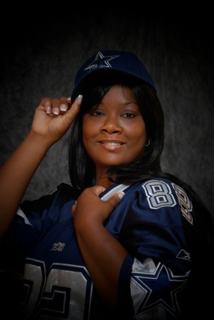 Angela Mathews Photo 8
