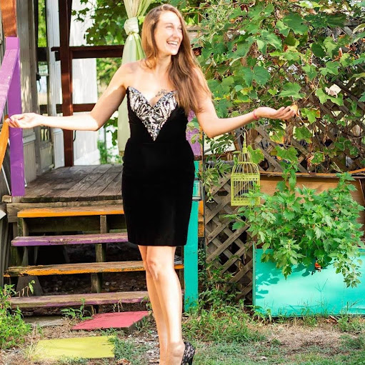 Danielle Blaylock Photo 3