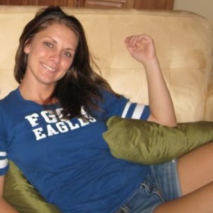 Erin Hudson Photo 40