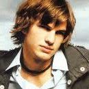 Christopher Kutcher Photo 6