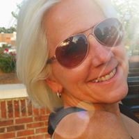 Diane Hunt Photo 9
