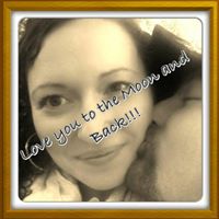 Sarah Tackett Photo 28