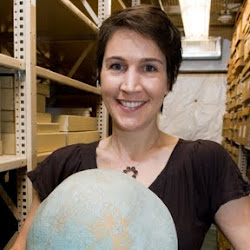 Heather Cochran Photo 37