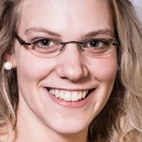 Debora Fischer Photo 1