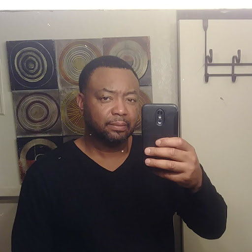 Ronnie Young Photo 34