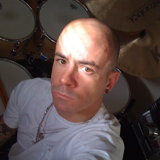 Thomas Hogan Photo 52