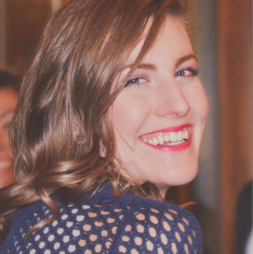 Julia Burns Photo 33