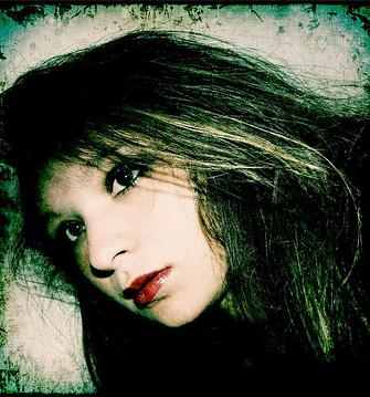 Alison Ward Photo 22