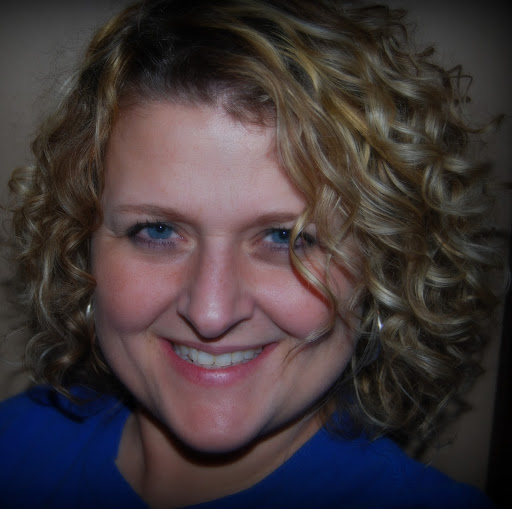 Angela Huff Photo 32
