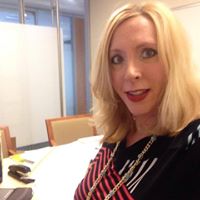 Laura Murry Photo 17