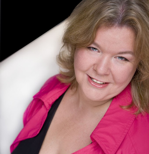 Susan Castle Photo 40