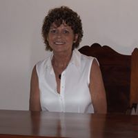 Anne Schuster Photo 33