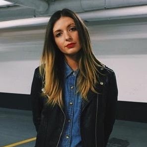 Kate Elliott Photo 28