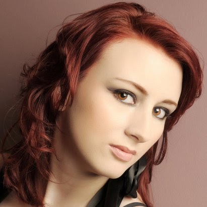 Victoria Rhodes Photo 19