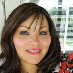 Patricia Reyes Photo 23