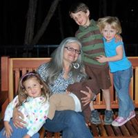 Amy Jennings Photo 28