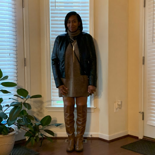 Angella Johnson Photo 25