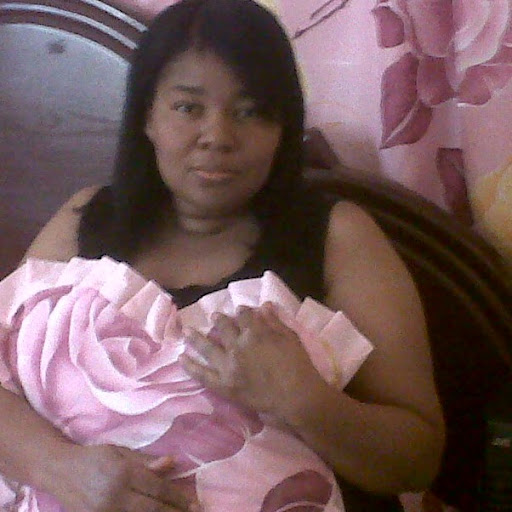 Luz Mendez Photo 31