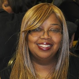 Donna Roberts Photo 18