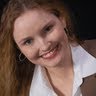 Laura Schneider Photo 17