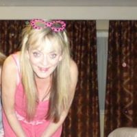 Joanna Bradshaw Photo 14