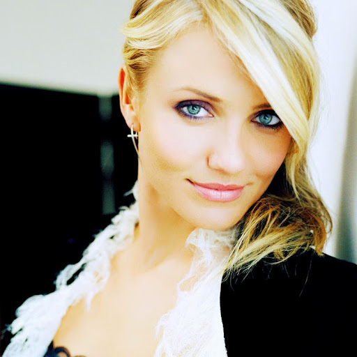 Alice Collins Photo 36