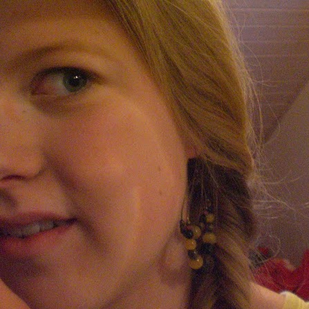Julia Mueller Photo 8