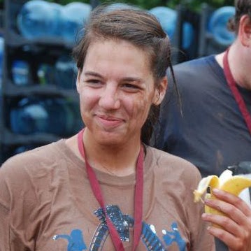 Laura Vandyke Photo 20