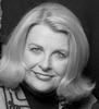 Deborah Holden Photo 23