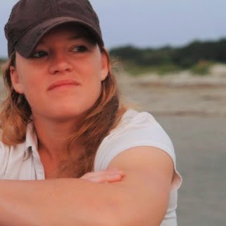 Candace Mitchell Photo 17