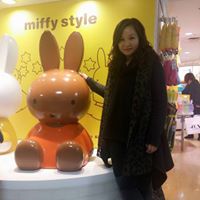 Rebecca Chung Photo 21