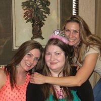 Tricia Arnold Photo 14