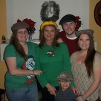 Vicki Hicks Photo 32