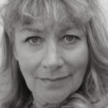 Monica Berg Photo 33