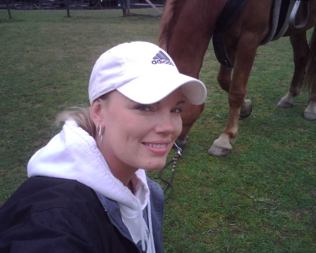 Angie Johnson Photo 5