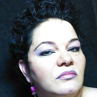 Yolanda Salinas Photo 30