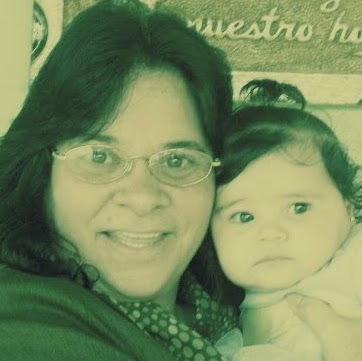 Anita Torres Photo 32