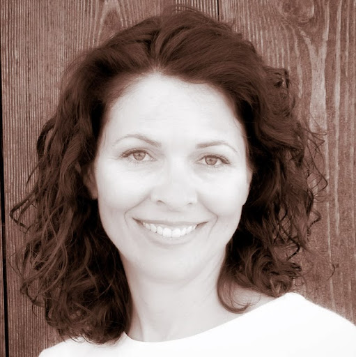 Anne Sherman Photo 15
