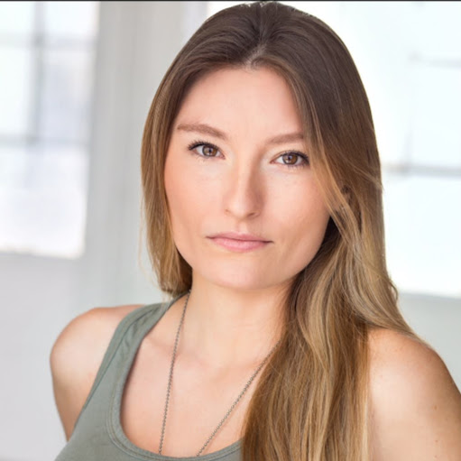 Samantha Andersen Photo 30
