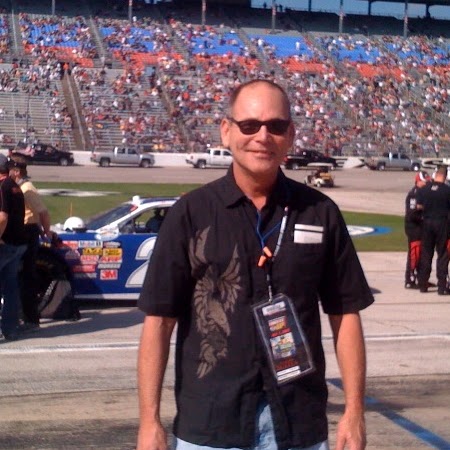 Steve Winters Photo 35