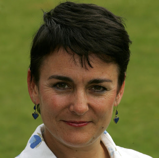 Helen Bennett Photo 27